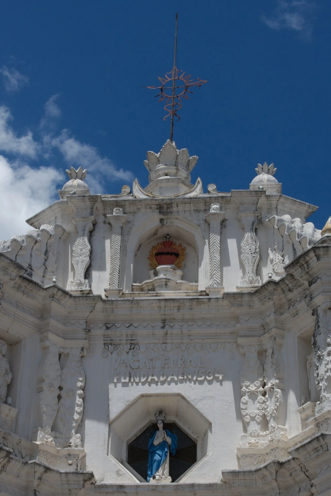 Sagrado corazón y la Virgen