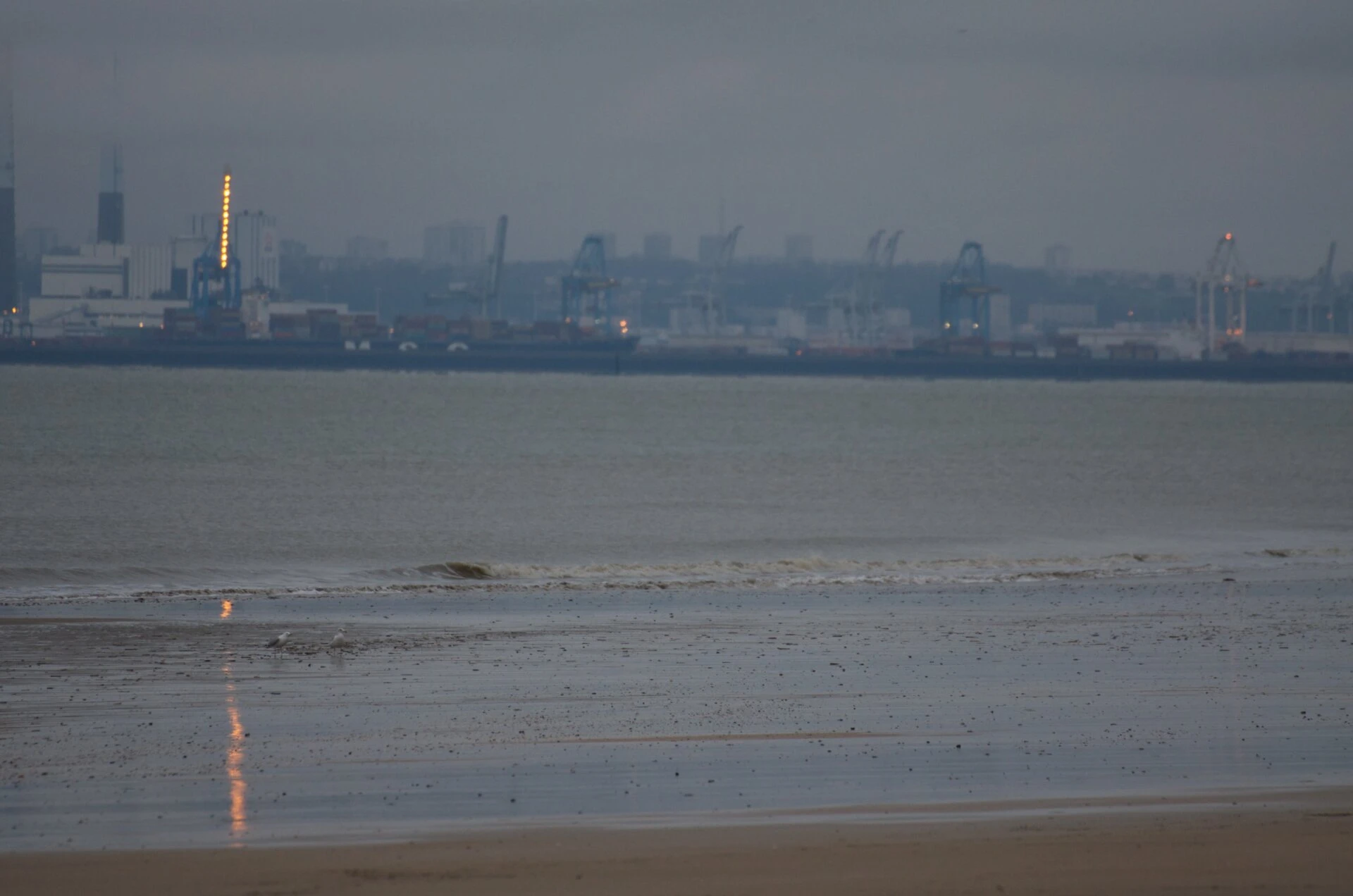 Le Havre au loin