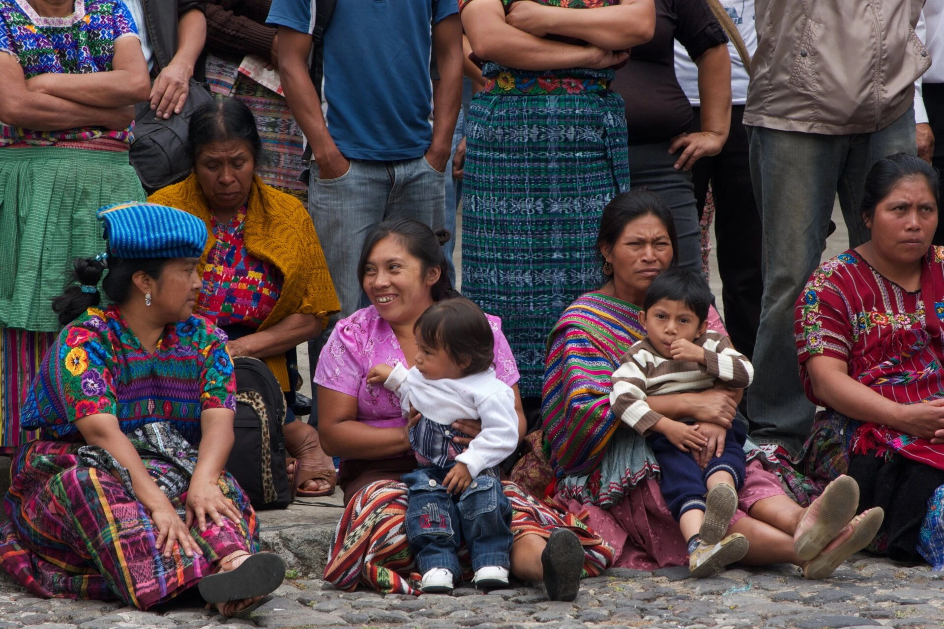 Indígenas a la fiesta