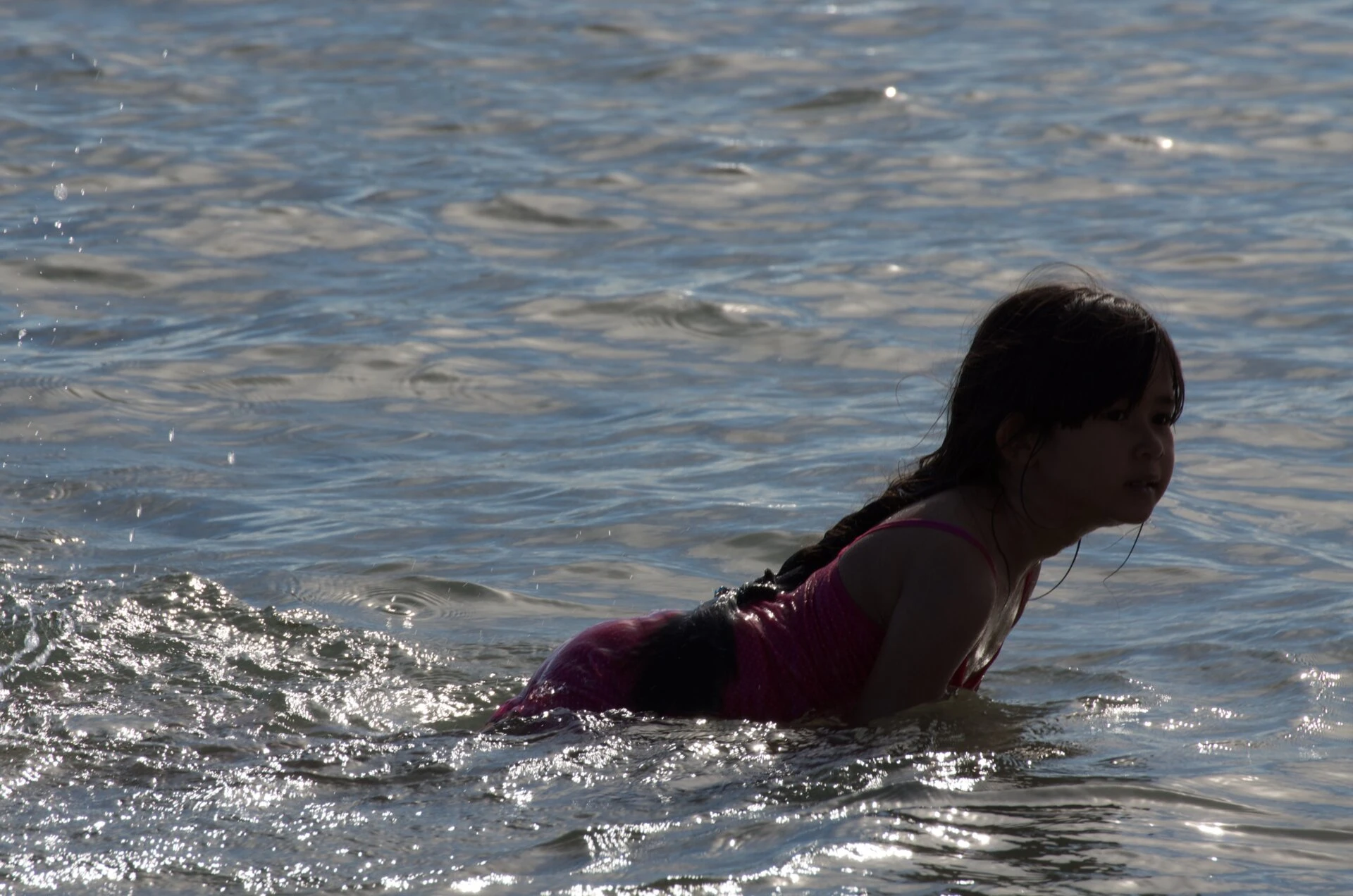 Petite fille au bain