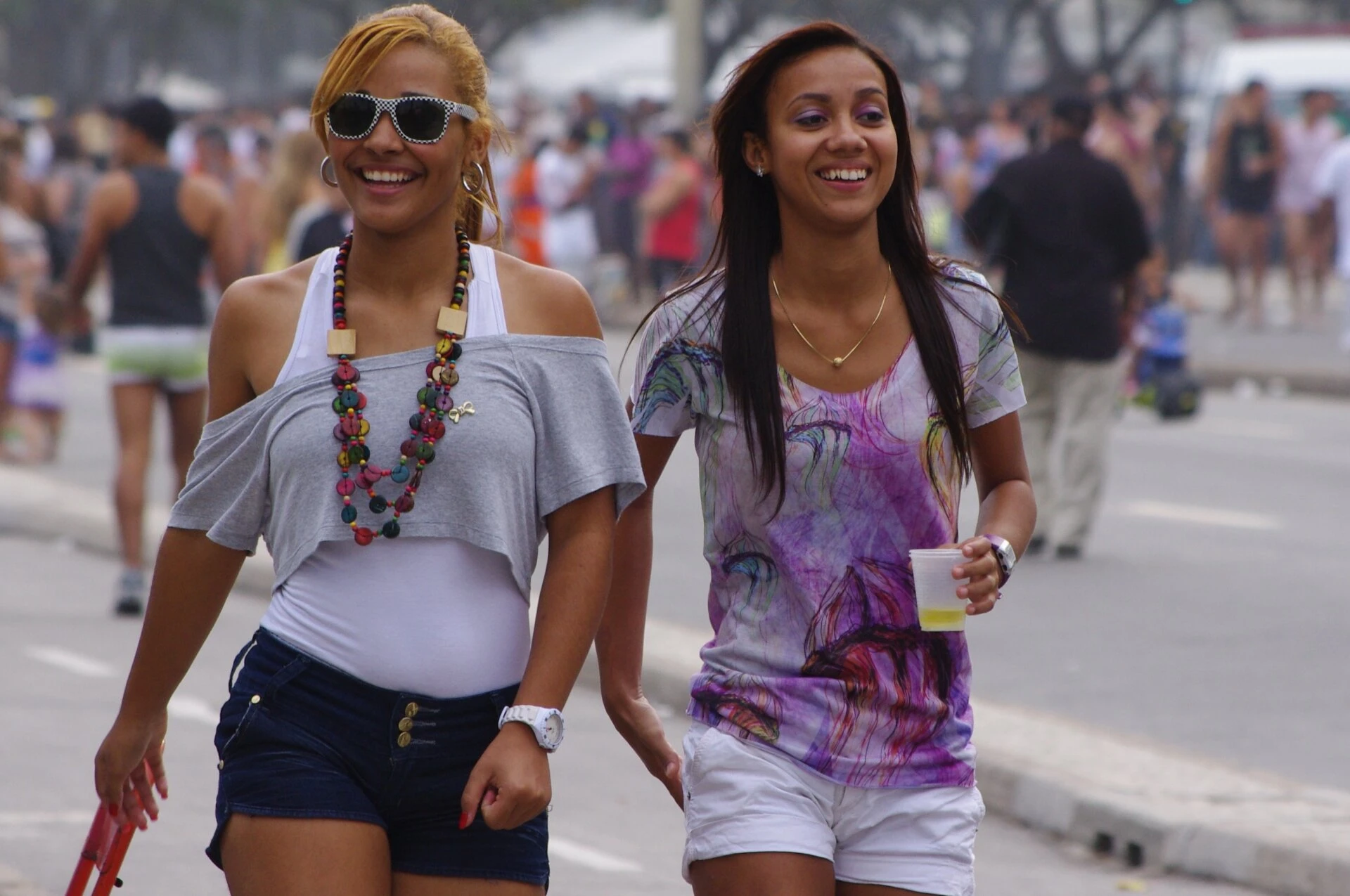 Walking womens