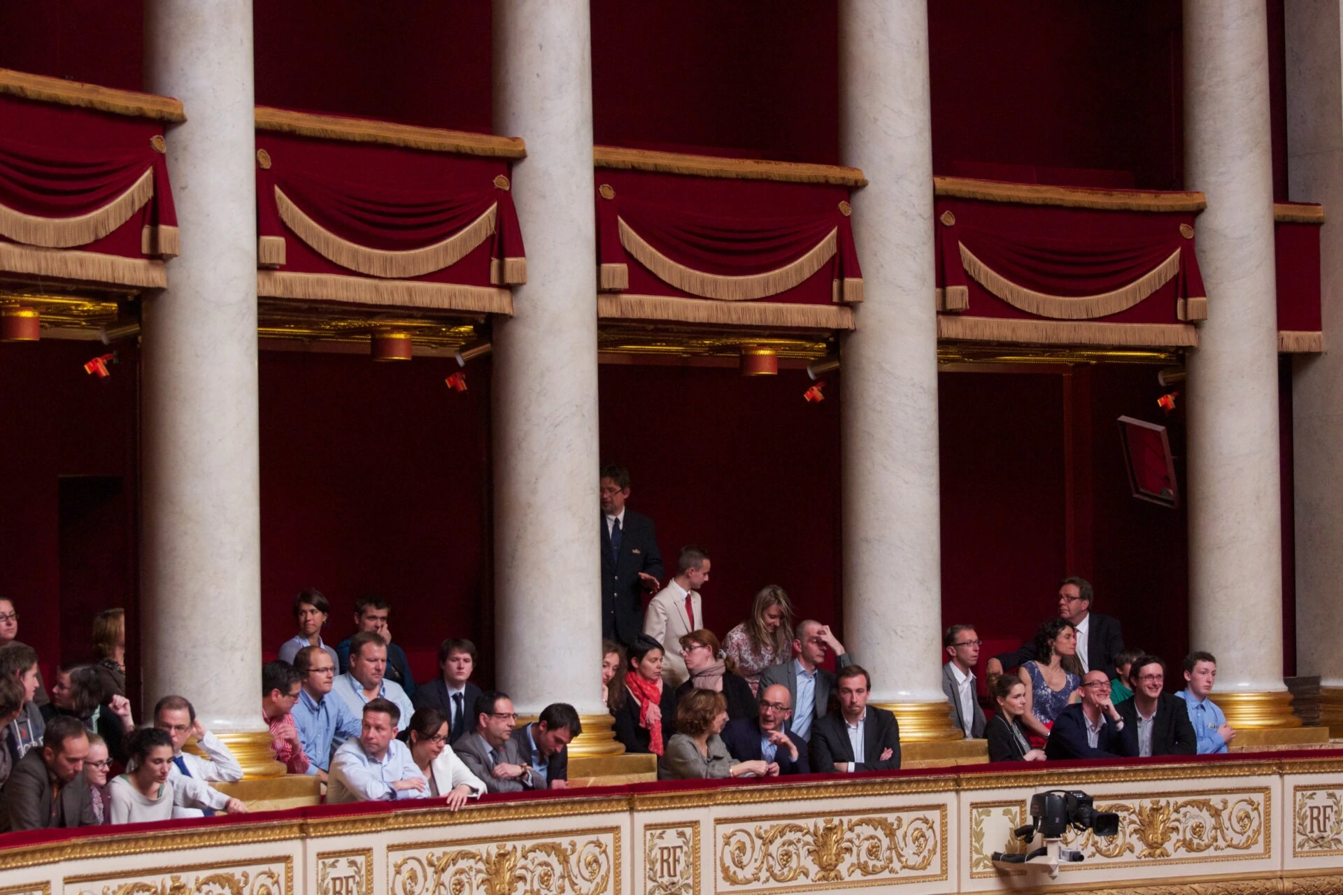 Tribunes du public